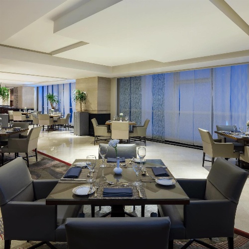 Makkah Clock Royal Tower, A Fairmont Hotel image 1